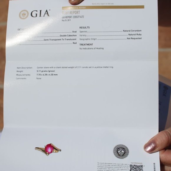 GIA Certified Cats Eye Ruby 2.11ct 18k Gold Ring - Picture 9 of 9